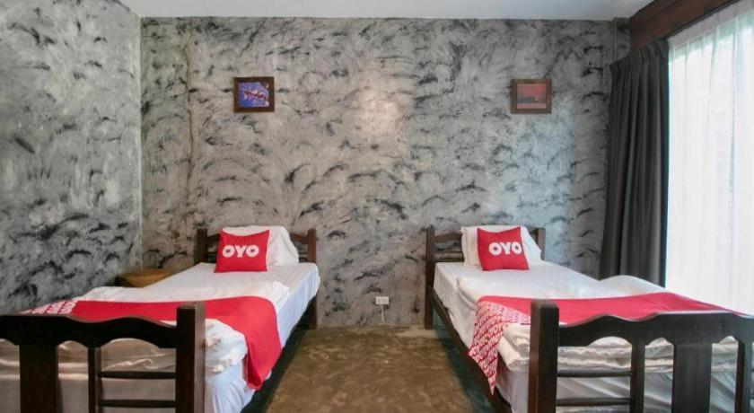 Hotel Oyo 75374 Baan Rak Mai Kanchanaburi Exterior foto